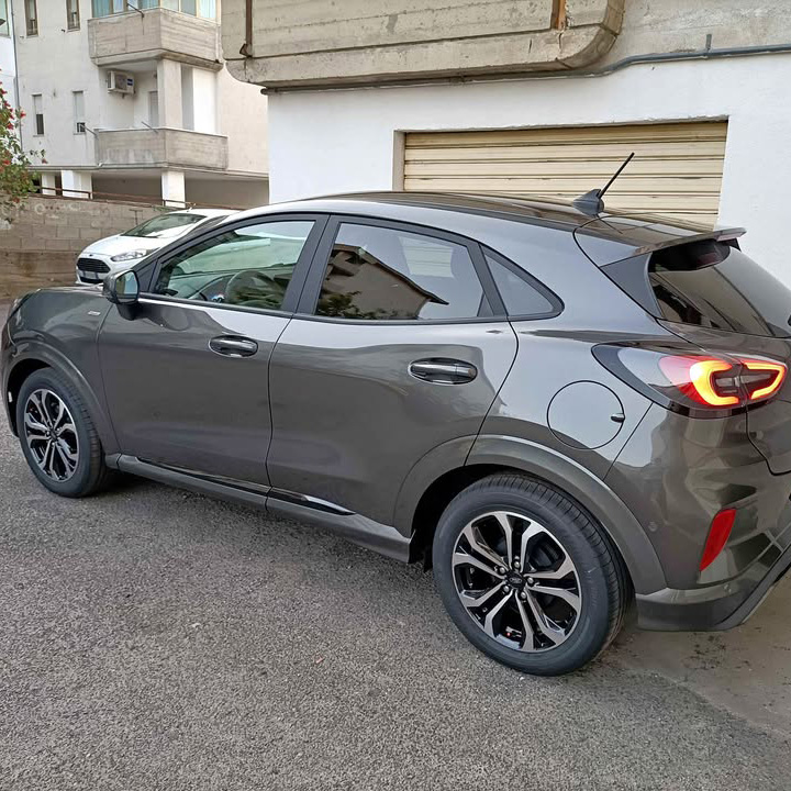 2021 Ford puma 1.0 125cv hibryd st line - immagine 9